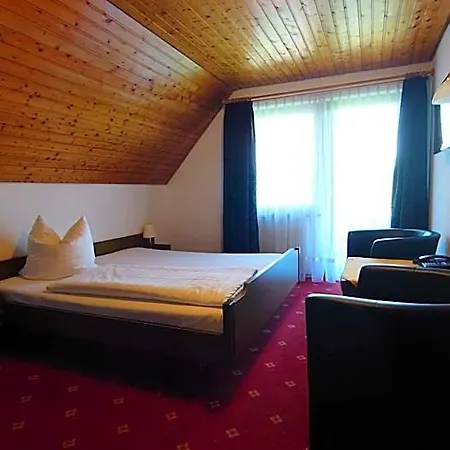 Landgasthof Fromm Hotell